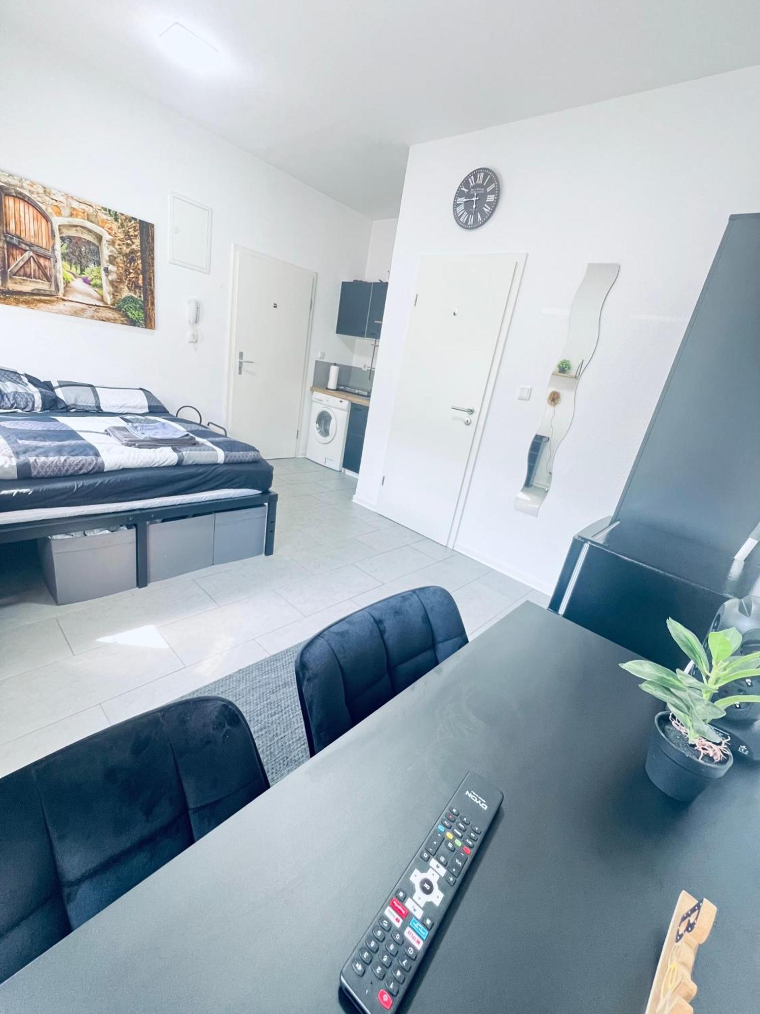 Traumhaftes 1-Zi Apartment Mit Gartennutzung Naehe Krefeld Hbf Exteriér fotografie